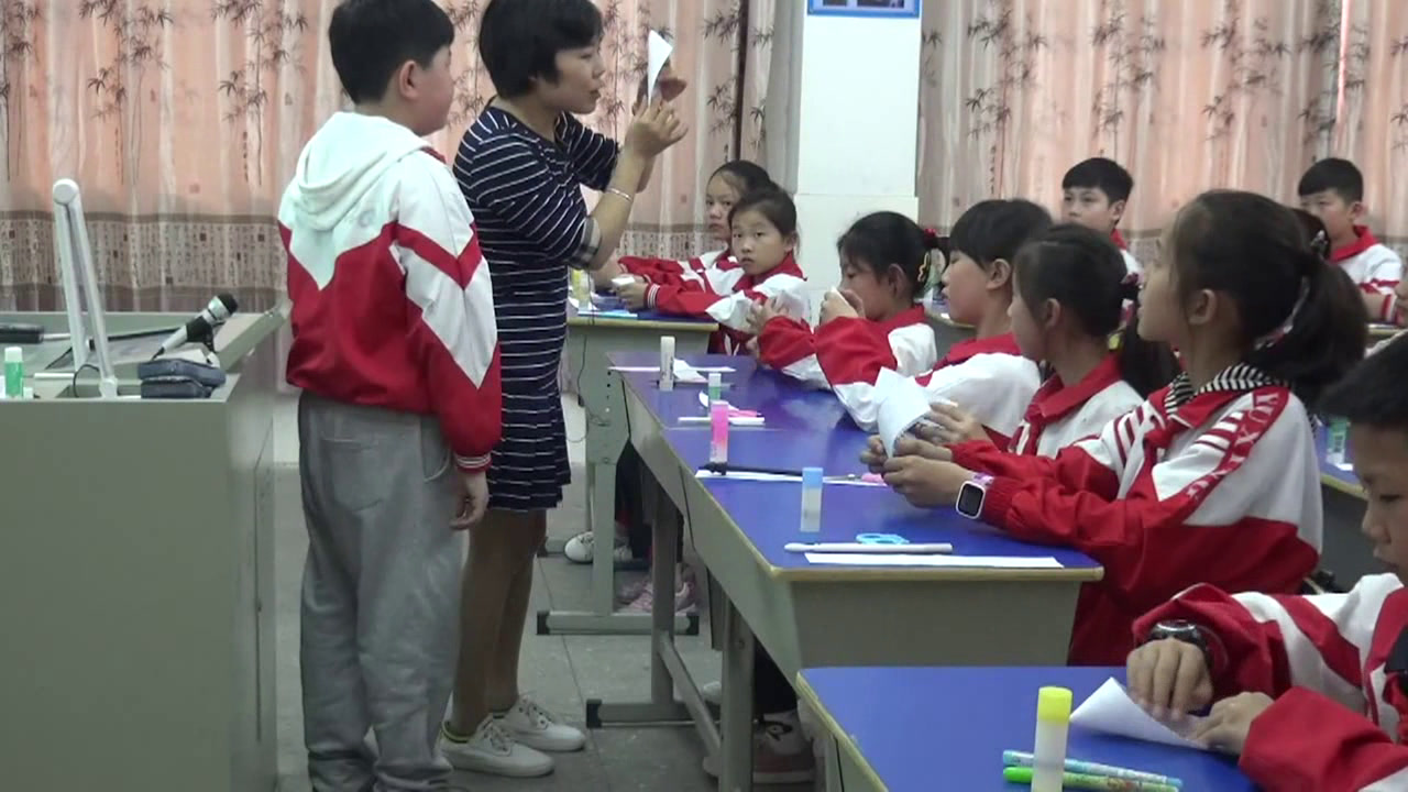 北师大版数学五上《数学好玩（通用）》江西周老师-省一等奖