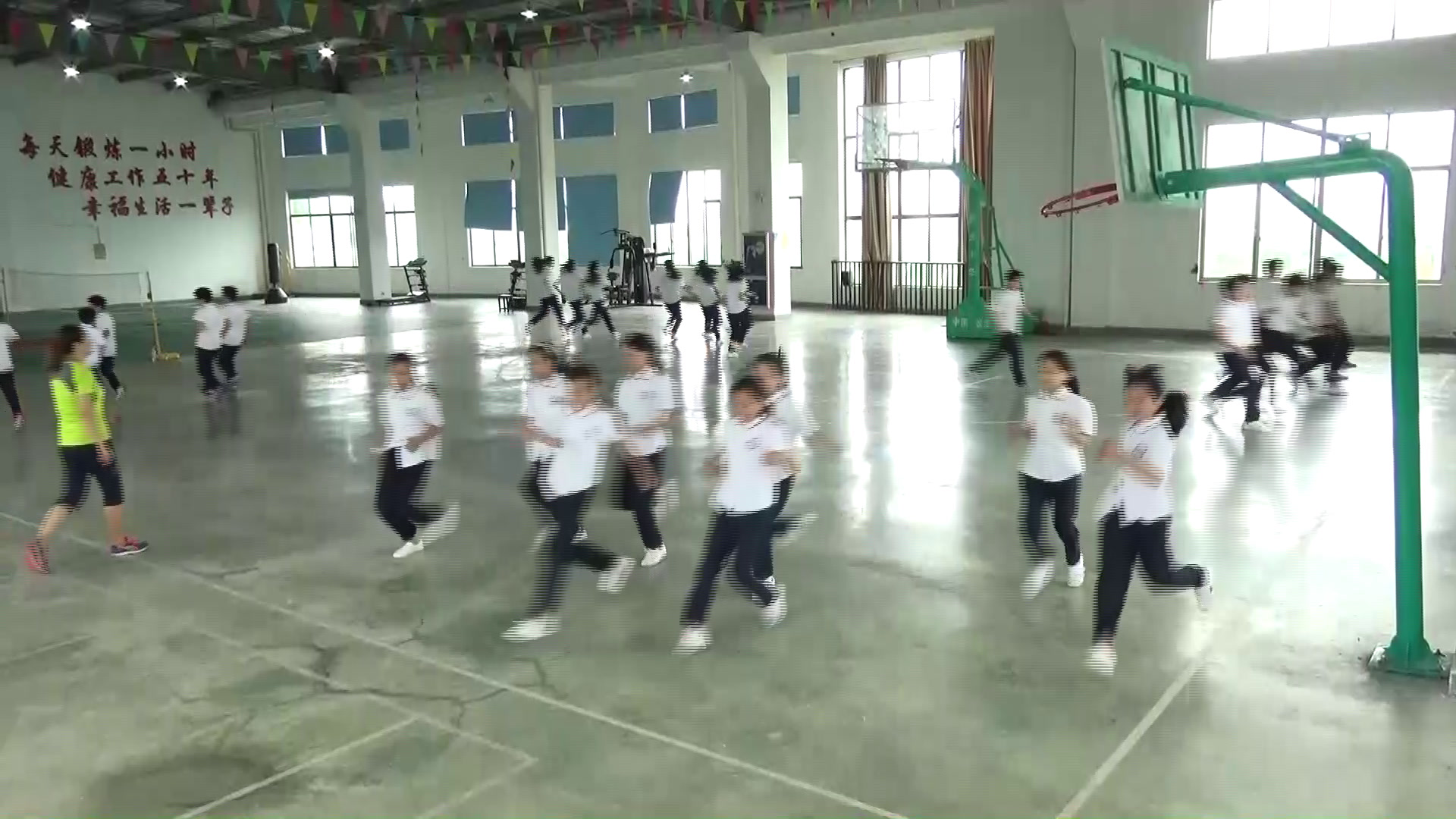 人教2011版体育与健康五至六年级《11.发展奔跑能力的练习》浙江范老师-省一等奖