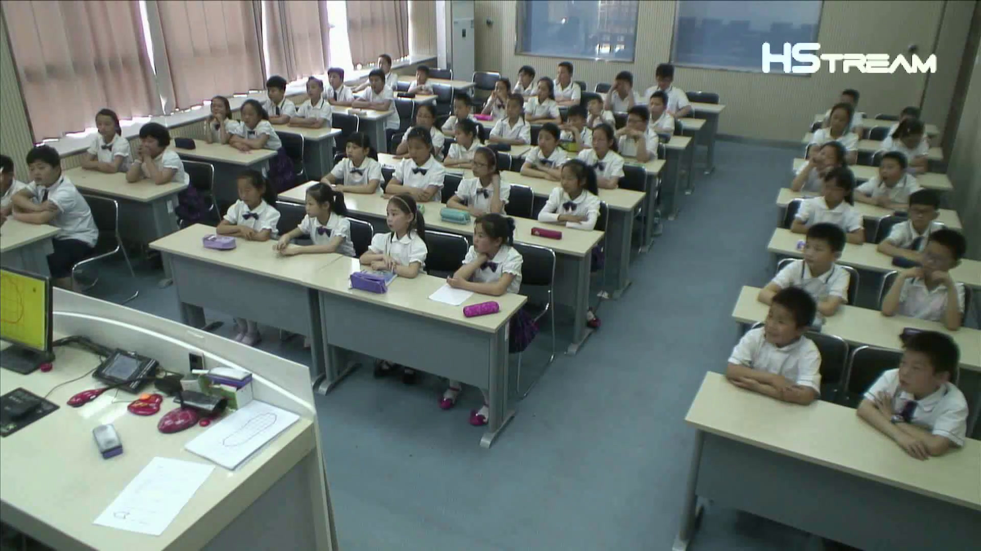北师大版数学五上《探索活动成长的脚印》安徽曾老师-省一等奖