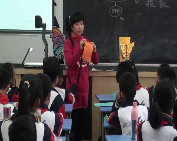 湘美版美术四上《14.蝴蝶落我家》广西陈老师-省一等奖