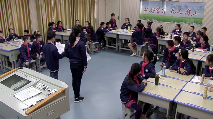部编版道德与法制三上《8安全记心上》湖北陈老师-县级优课