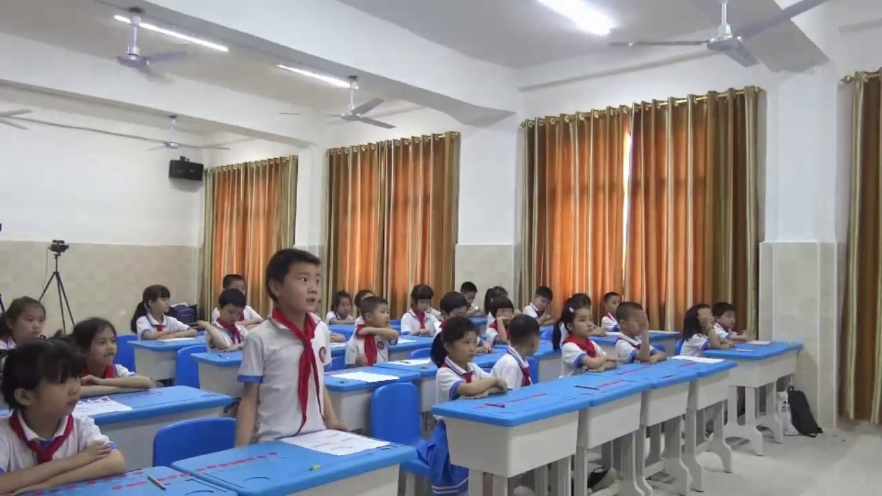 苏教版数学二上《5、简单的加减法实际问题（2）》湖南杨老师-全国一等奖