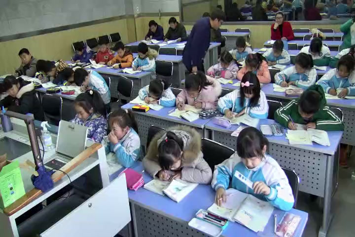 苏教版数学四上《2、解决问题的策略（2）》安徽孔老师-市一等奖