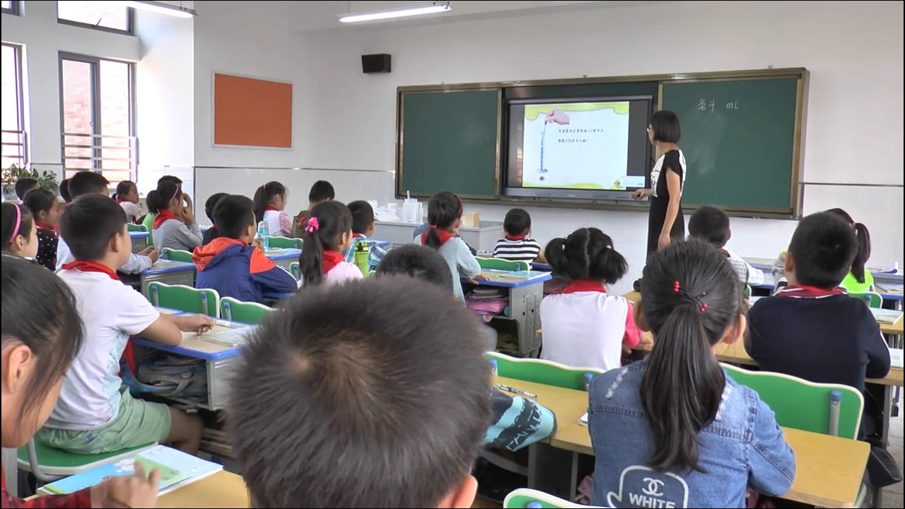 苏教版数学四上《2、认识毫升》江苏南老师-市一等奖