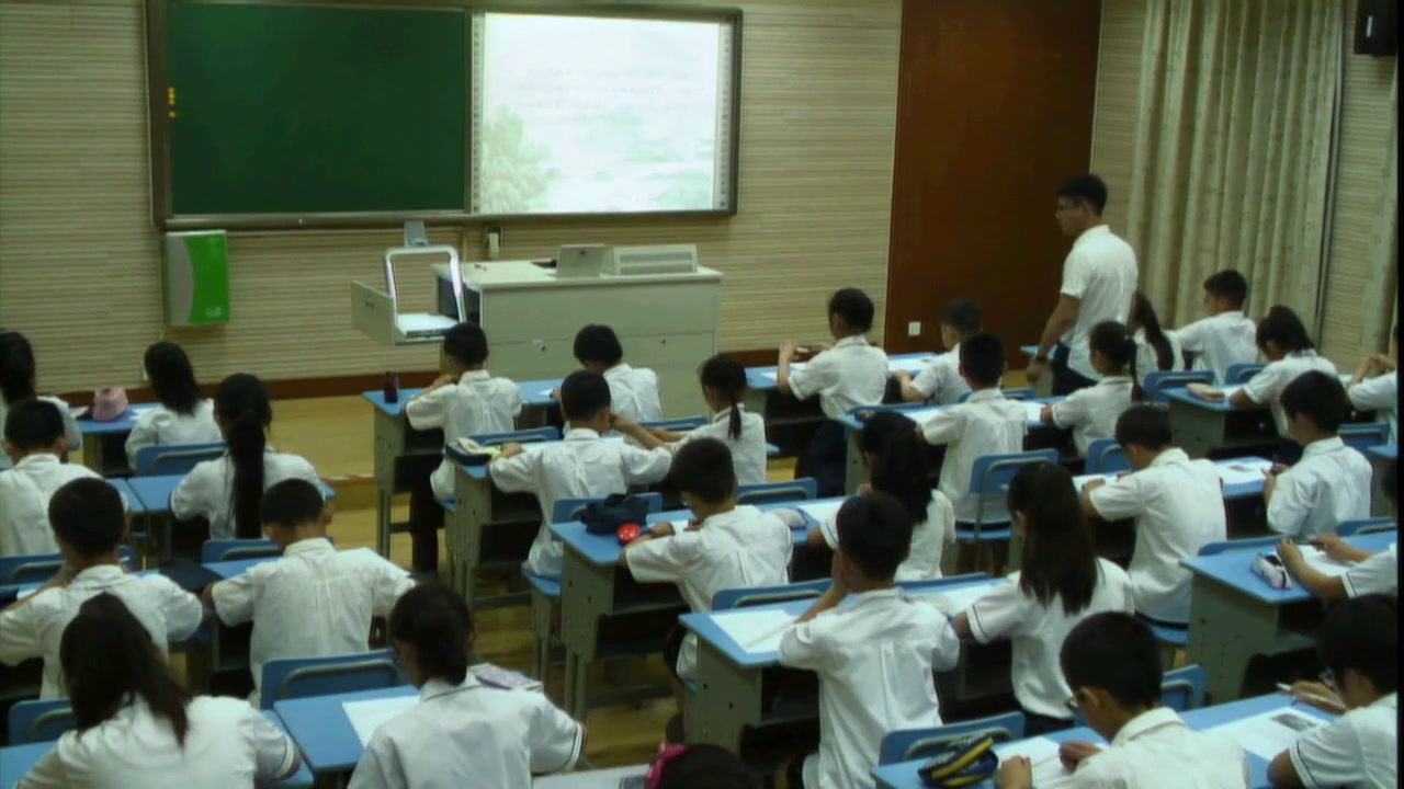 人教版语文六上《8　看戏》浙江张老师-县级优课