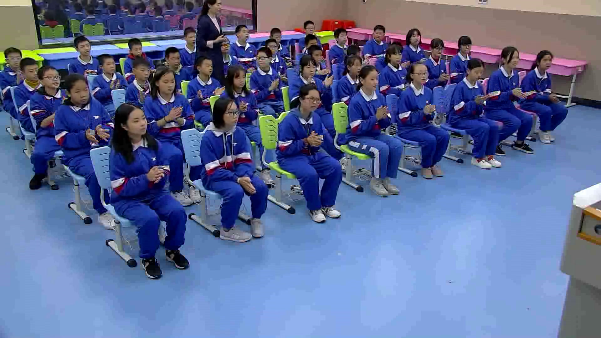 湘文艺版音乐七上《光荣少年》湖南胡老师-县级优课