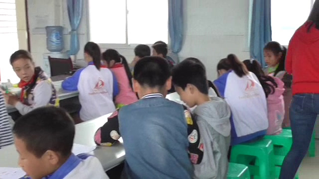 西南师大数学五上《梯形的面积》四川蒋老师-县级优课