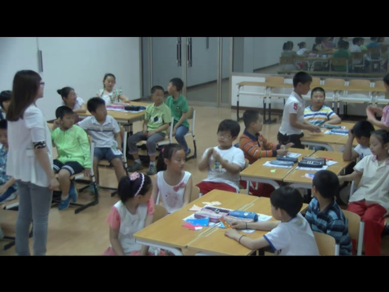 冀教版英语四上《Lesson2NewandOld》河北刘老师-市一等奖