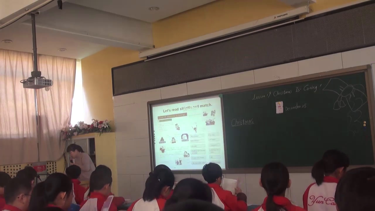 冀教版英语六上《Lesson19ChristmasIsComing》河北付老师-县级优课