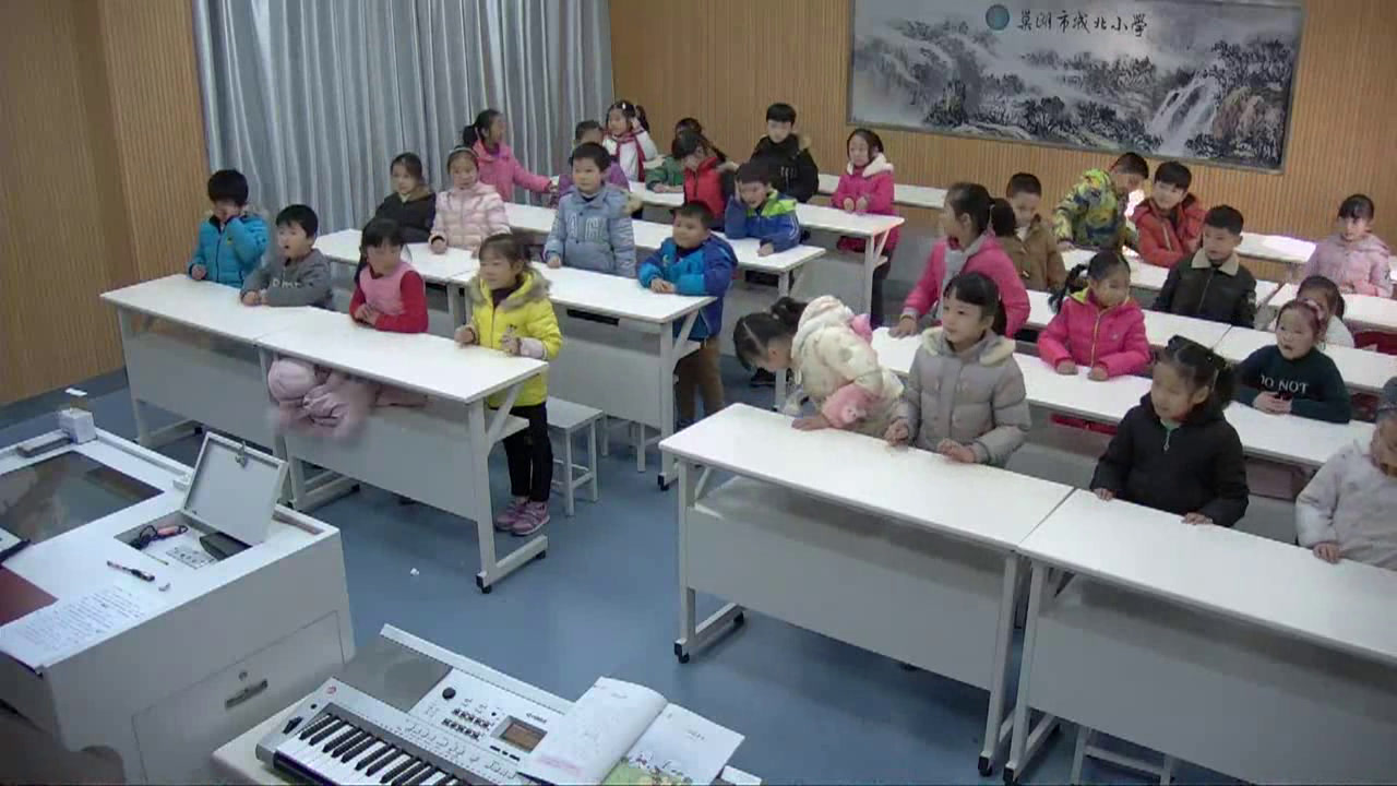 人教版音乐二上《唱歌　小动物回家》安徽宋老师-市一等奖