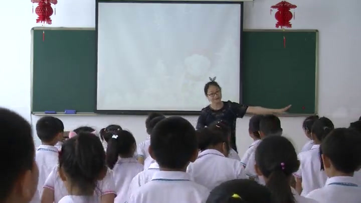 人教版音乐二上《歌表演　小动物告别会》辽宁武老师-县级优课