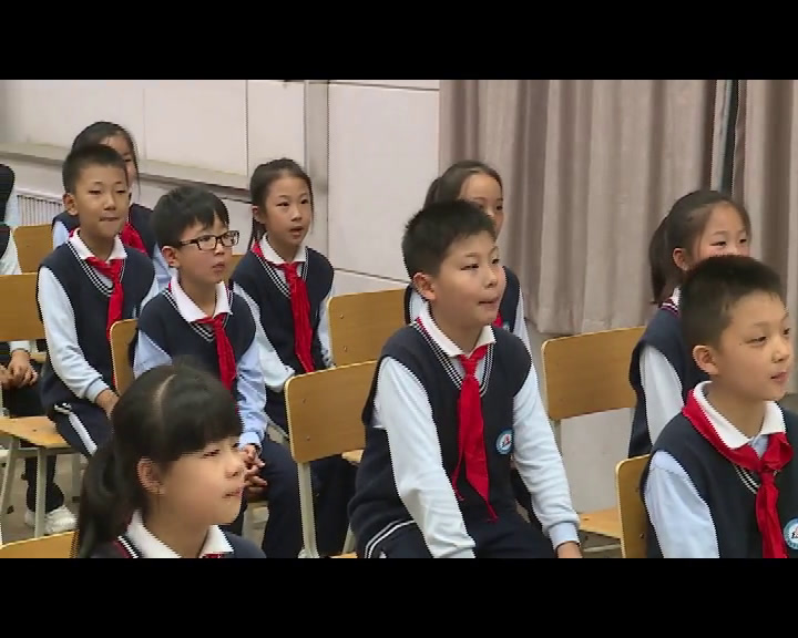 人教版音乐二上《唱歌　小红帽　》河南刘老师-省一等奖