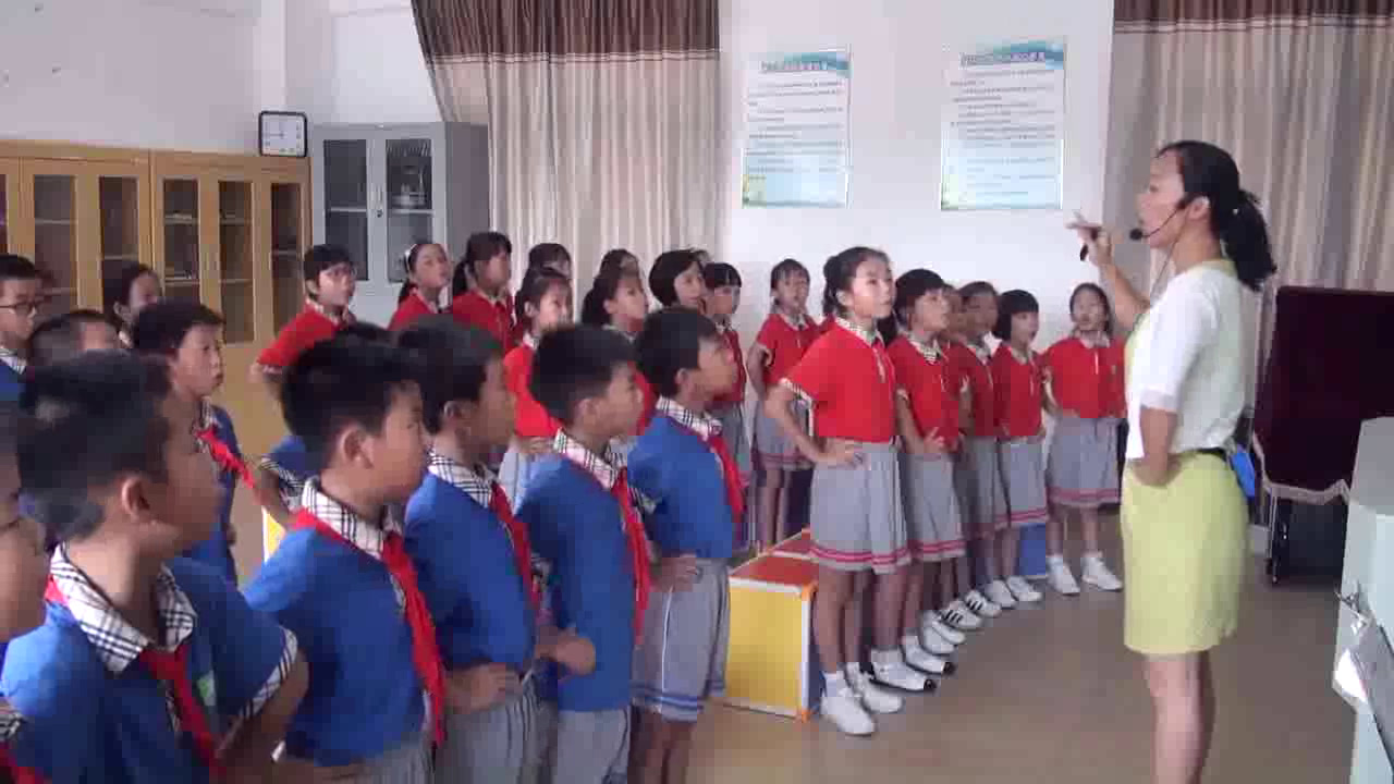 人教版音乐三上《唱歌　法国号》福建康老师-县级优课