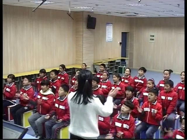 人教版音乐四上《唱歌　侗家儿童多快乐》安徽黄老师-市一等奖