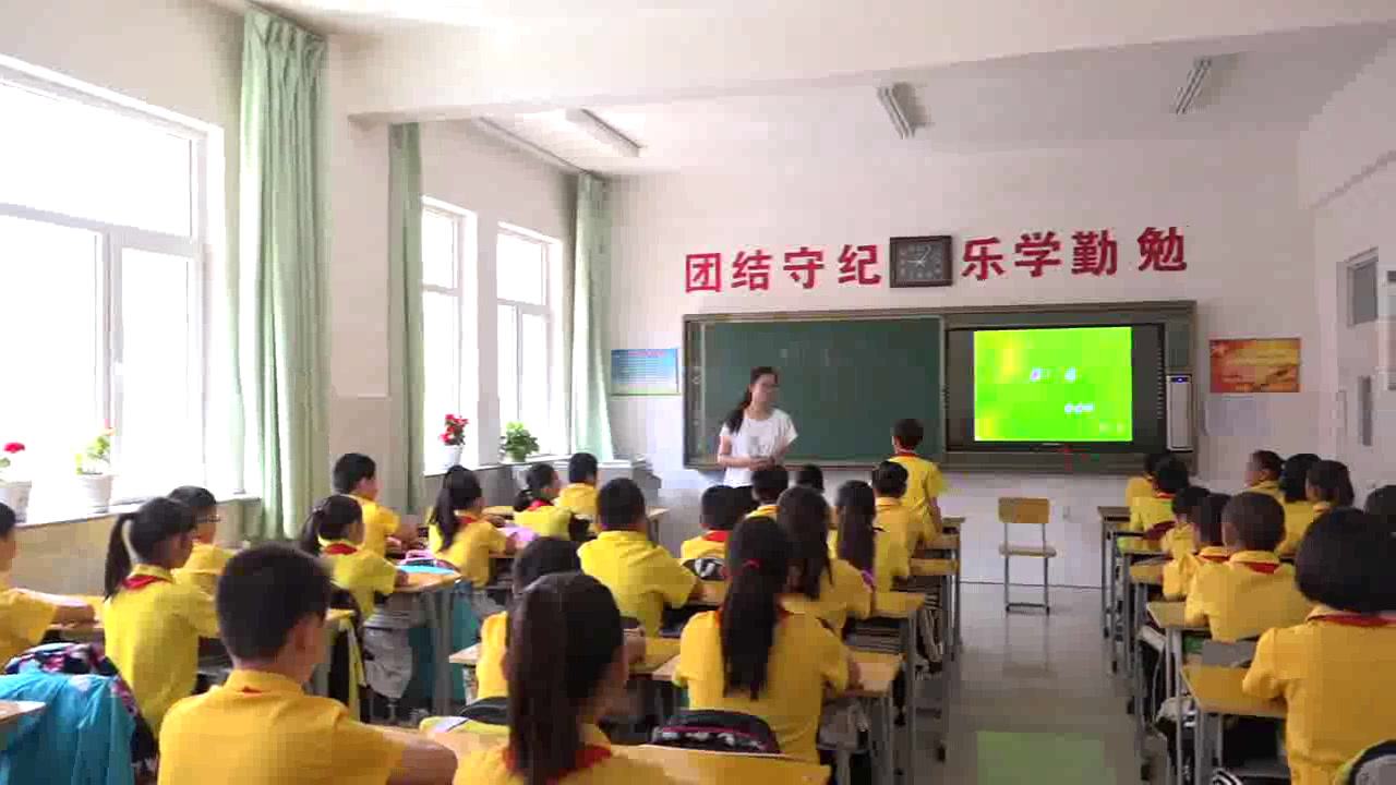 人教版音乐六上《赛马》内蒙佘老师-市一等奖