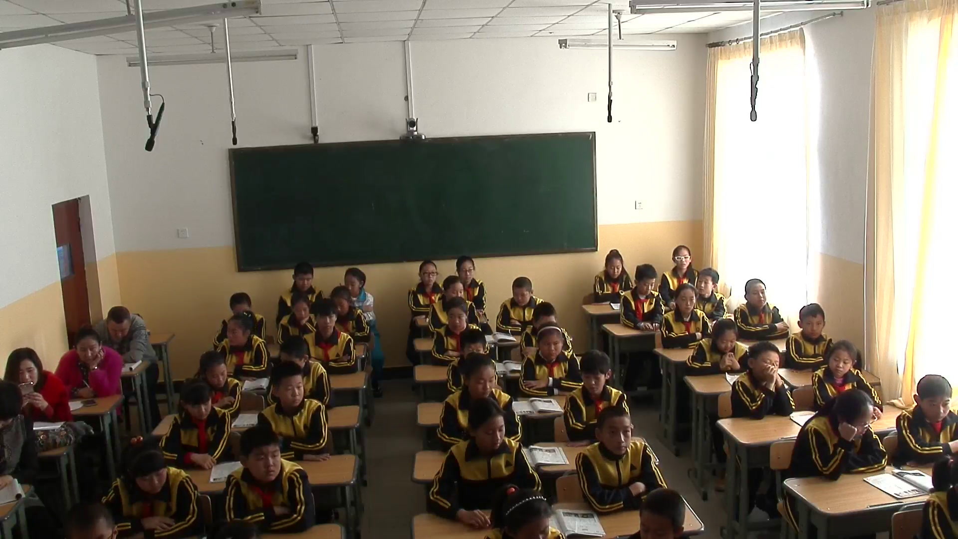 人教版音乐六上《唱歌　啊，朋友》内蒙戴老师-市一等奖