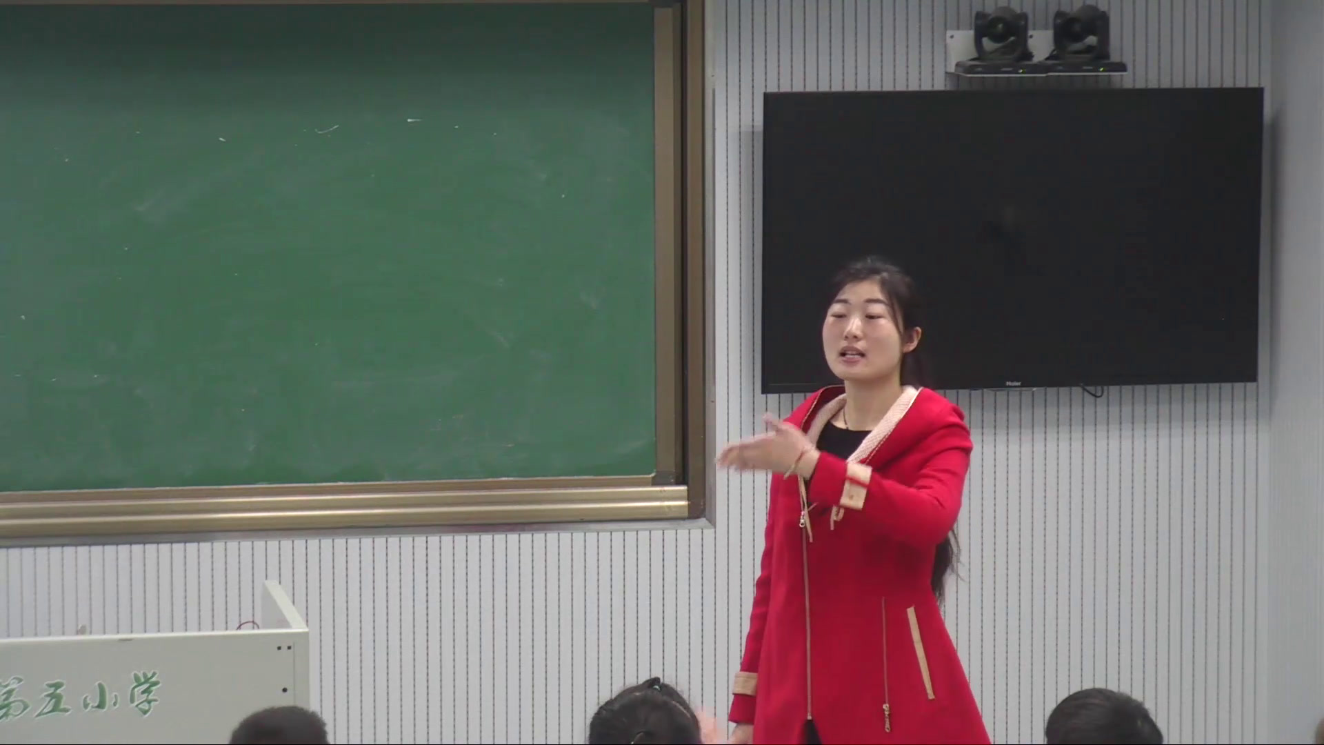 湘文艺版本音乐二上《（演唱）大钟和小钟》安徽周老师-市一等奖