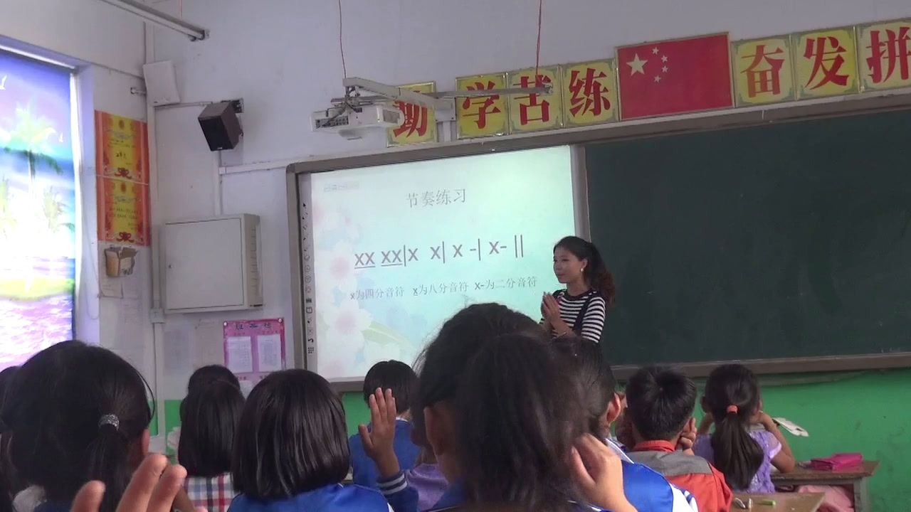 湘文艺版本音乐三上《小乌鸦爱妈妈》河北李老师-县级优课