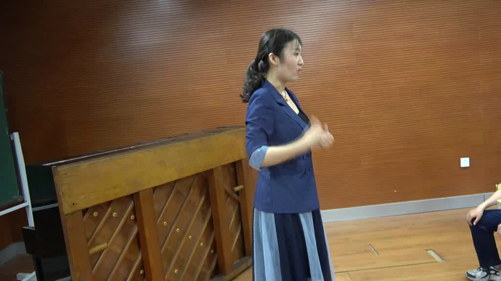 湘文艺版本音乐六上《（听赏与跟唱）打麦号子》河北王老师-县级优课