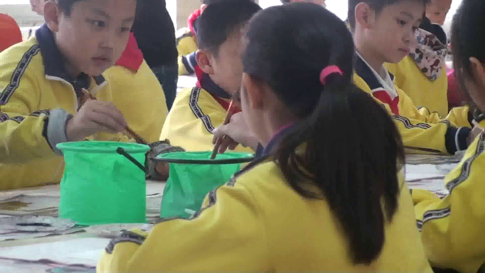 岭南版美术三上《6.有趣的水墨游戏》广东郭老师-省一等奖
