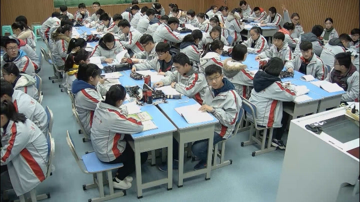 人教版物理选修3—1《4　串联电路和并联电路》安徽周老师-市一等奖