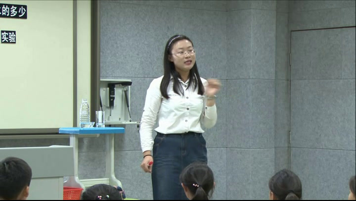 教科2001版科学三上《比较水的多少》江苏徐老师-市一等奖
