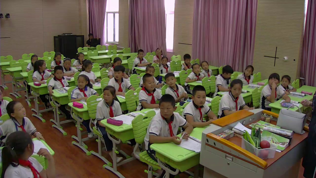 苏教2001版科学三上《1寻找有生命的物体》内蒙范老师-市一等奖