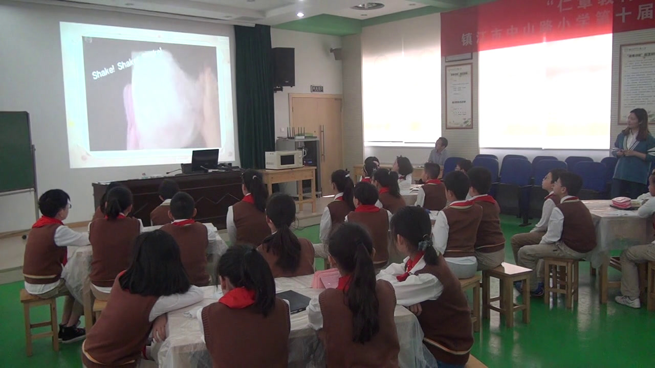 译林版英语四上《Unit 2 Let'smake a fruit salad-Sound time,Song time,Checkout time & Ticking time》江苏吴老师-全国一等奖
