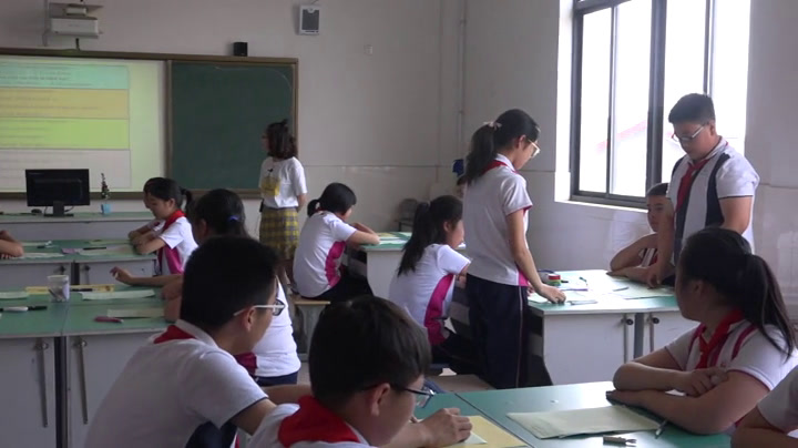 译林版英语六上《Project2 Reuse and recycle-Part A & B》江苏沈老师-市一等奖