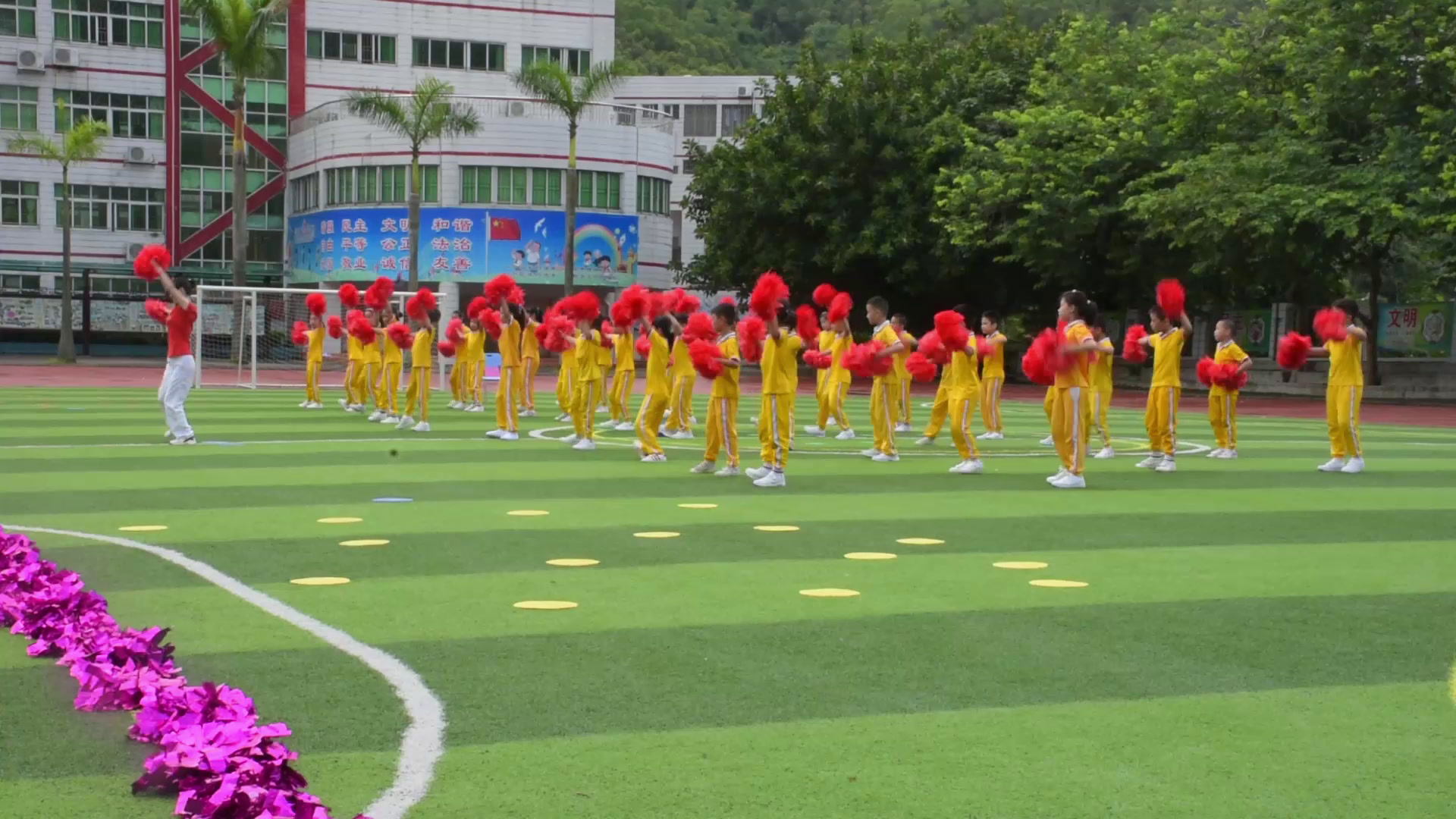 体育三四年级《韵律操》广东赵老师-全国一等奖