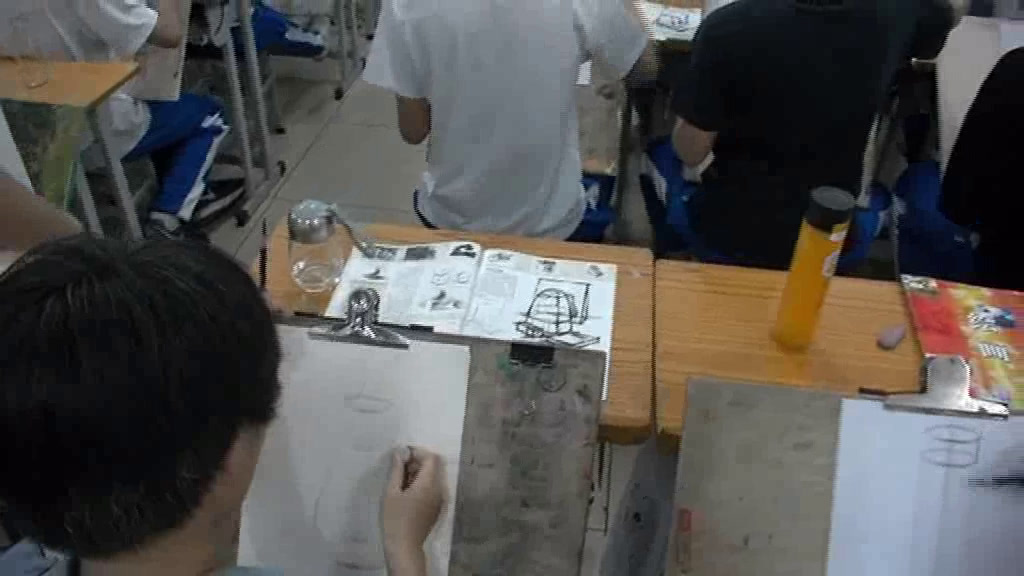 人美版美术《绘画》《第四课单纯丰富造型基础--素描》广东谢老师-省一等奖