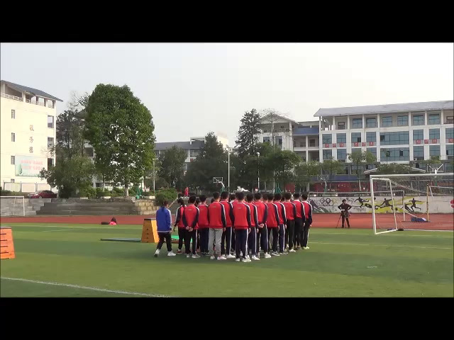 人教版高中体育《纵箱分腿腾越》广西李老师-市一等奖