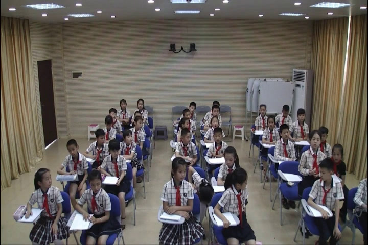 苏教版数学三下《6.用两步连乘解决实际问题》广西徐老师-全国一等奖