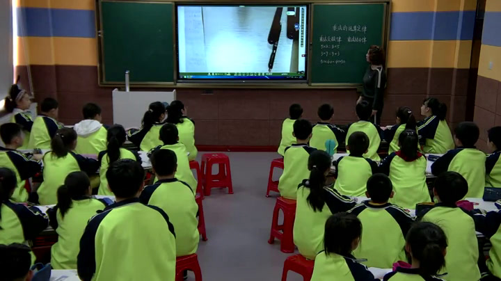 苏教版数学四下《4、乘法交换律和结合律及有关的简便计算》吉林李老师-省一等奖