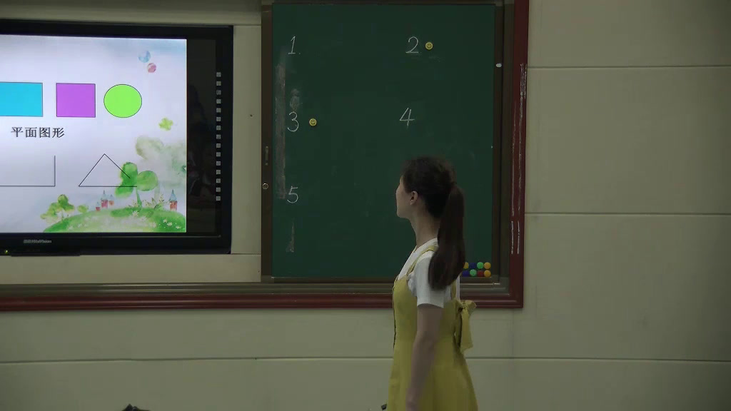 冀教版数学三下《认识面积》湖南曾老师-省一等奖