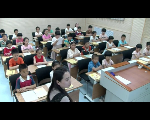 冀教版数学三下《解决问题》河北李老师-市一等奖