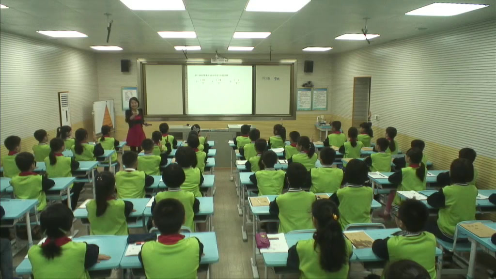 冀教版数学五下《假分数与带分数互化》广西杨老师-市一等奖