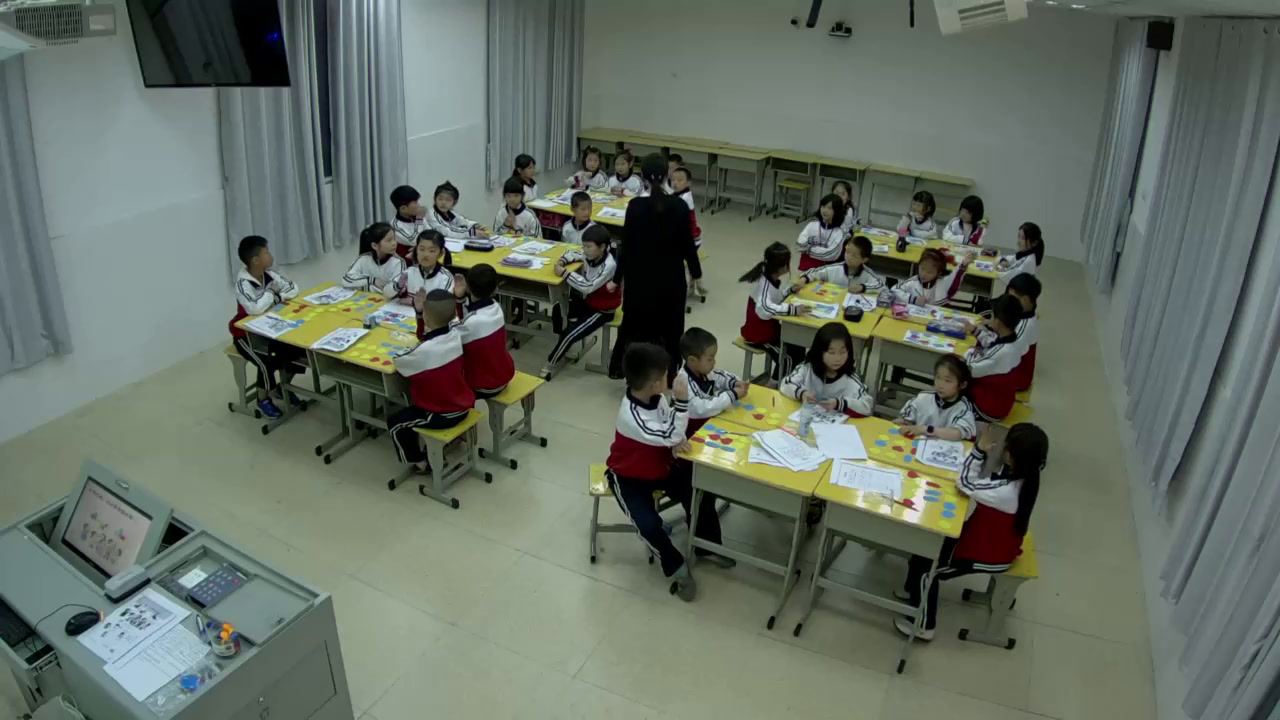 西南师大版数学一下《综合与实践分一分》湖北华老师-县级优课