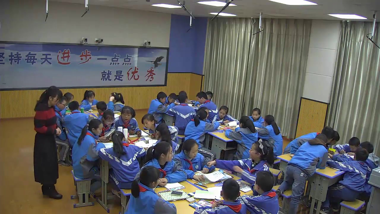 西南师大版数学六下《圆柱的侧面积》贵州游老师-市一等奖