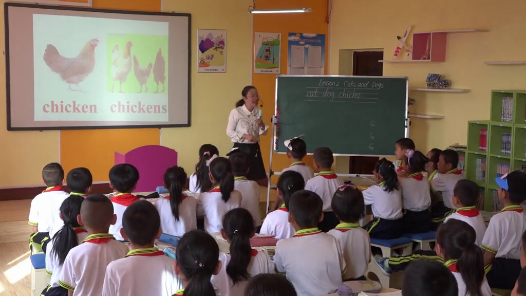 冀教版英语三下《Lesson2CatsandDogs》甘肃王老师-市一等奖