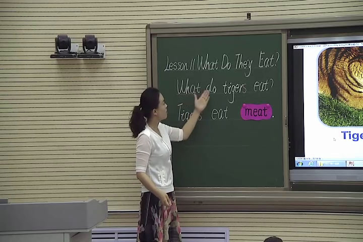 冀教版英语三下《Lesson11WhatDoTheyEat》甘肃唐老师-全国一等奖