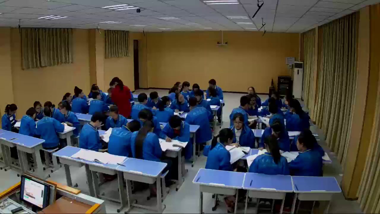 湘教版地理必修三《第一节荒漠化的危害与治理-以我国西北地区为例》河南张老师-市一等奖