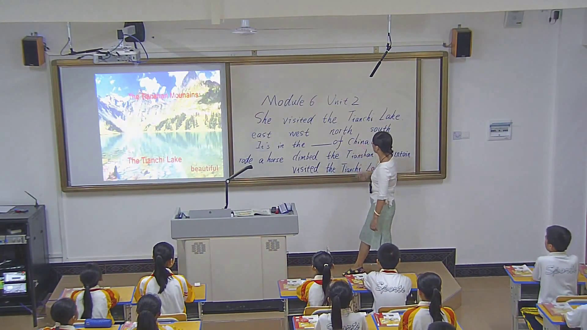 外研版英语五下《Unit2ShevisitedtheTianchiLake.》广西李老师-市一等奖