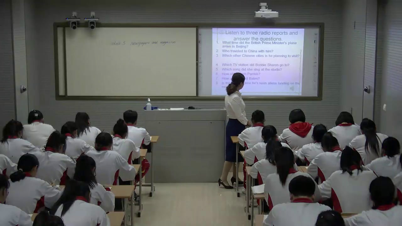 外研版英语必修2 Module 5 《Listening and vocabulary》辽宁老师-市一等奖