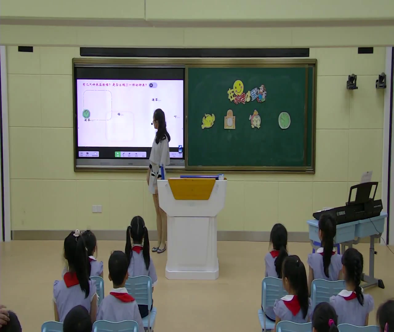 人教版音乐二下《欣赏　在钟表店里》福建郭老师-市一等奖