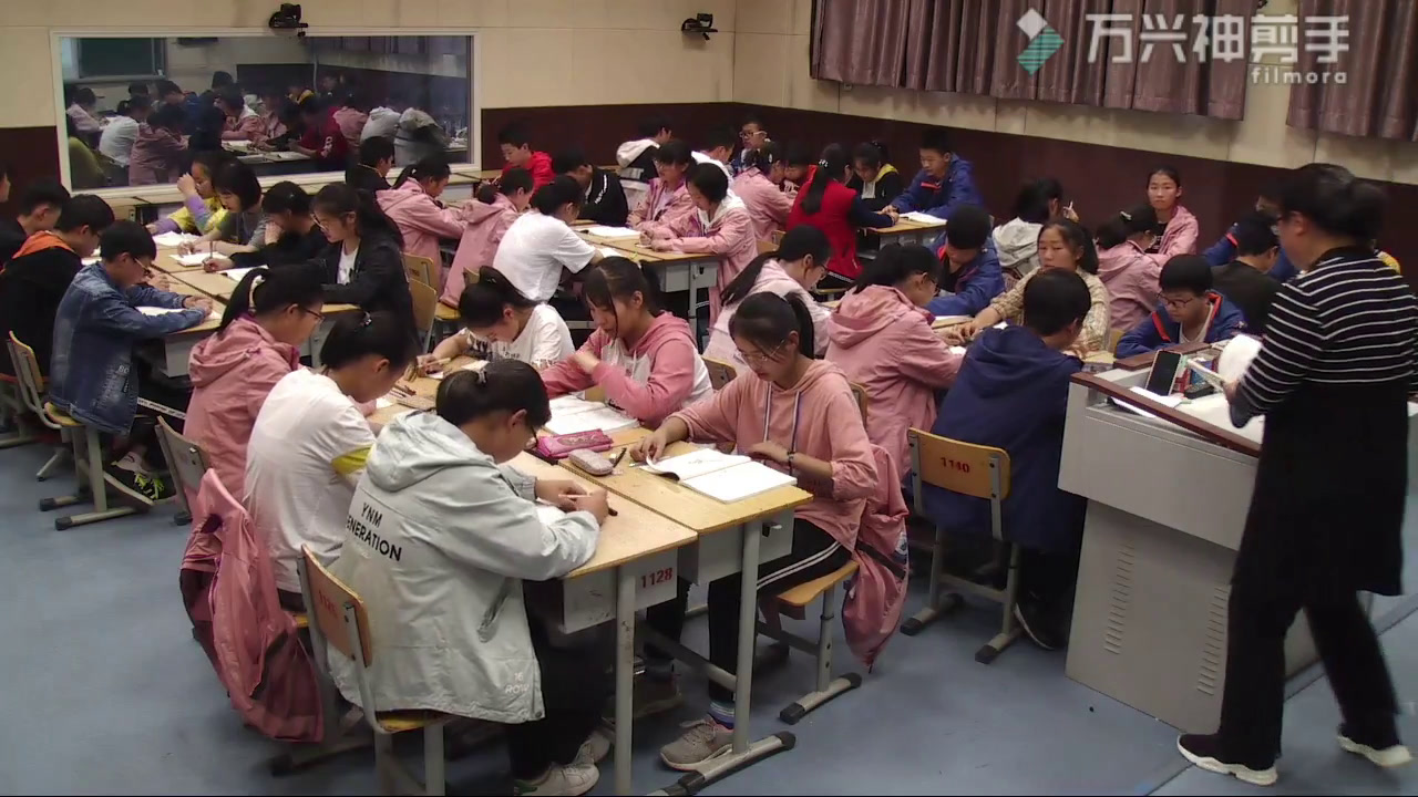 部编版语文八下《庄子与惠子游于濠梁之上》河南姬老师-省一等奖