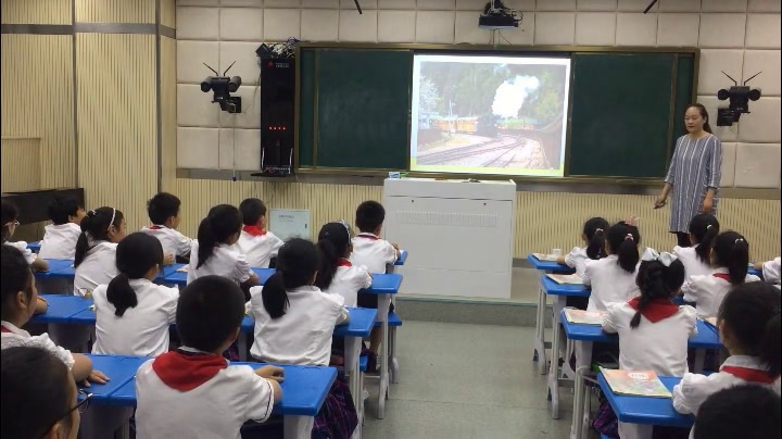 人教版音乐四下《凯皮拉的小火车》安徽付老师-县级优课