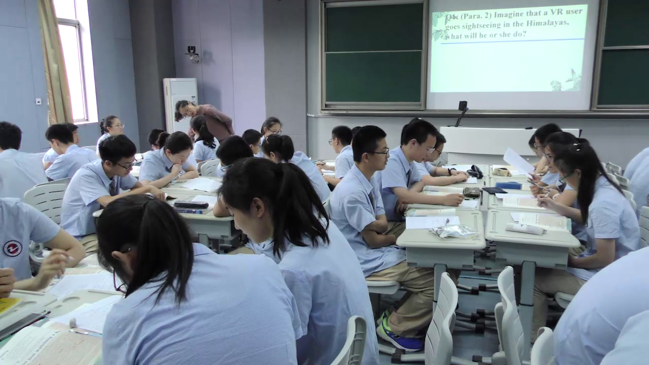 译林版英语模块四《Reading(2)：Not just watching a film，》江苏魏老师-市一等奖
