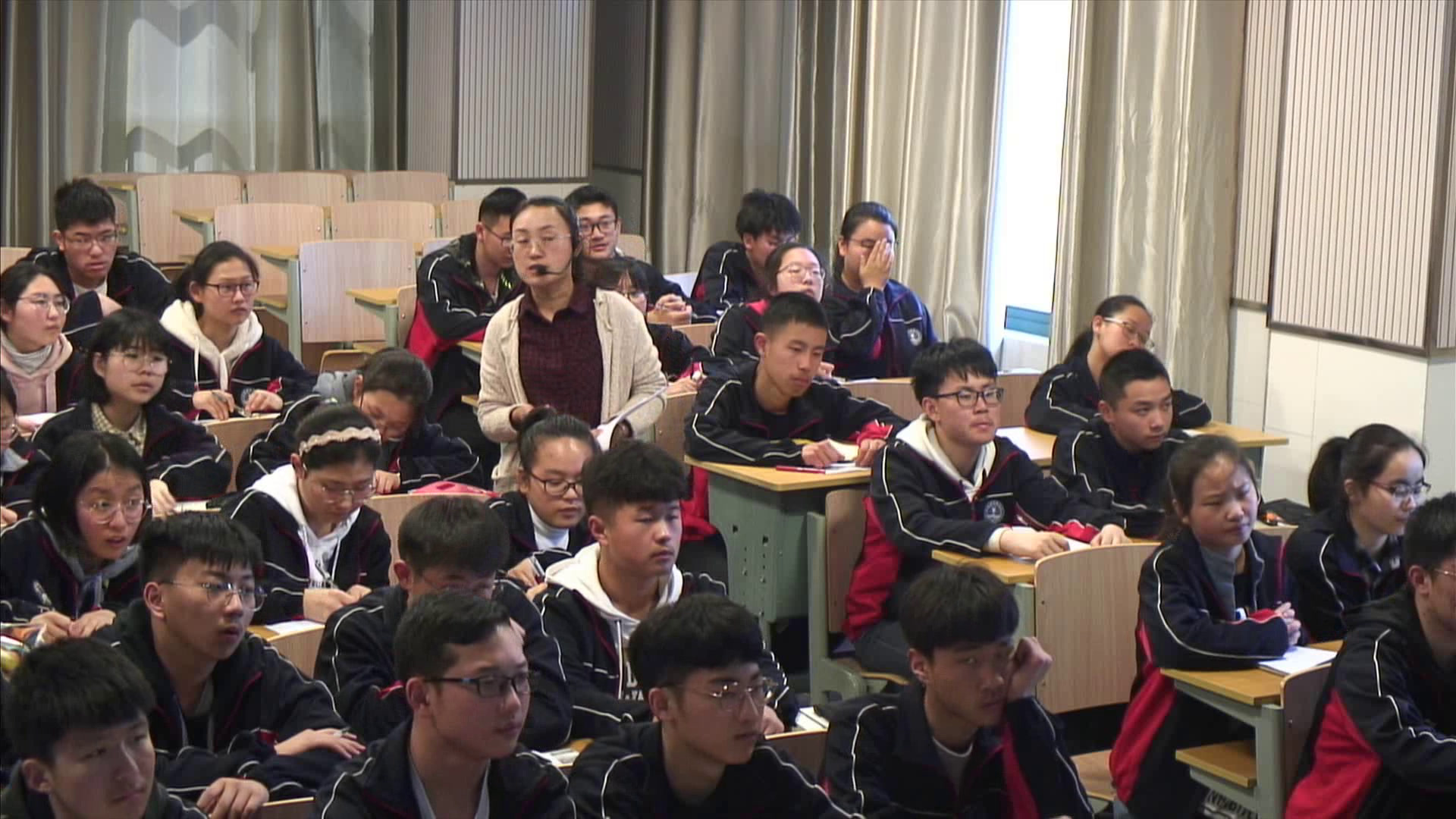 译林版英语模块一《Grammar and usage(2)：Question tags》江苏老师-县级优课