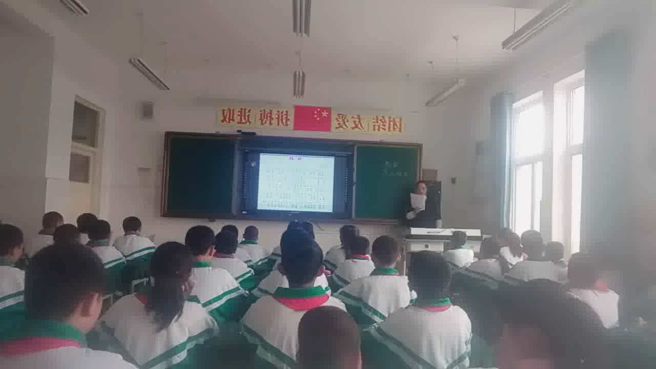 人教版音乐四下《海鸥》甘肃杜老师-县级优课
